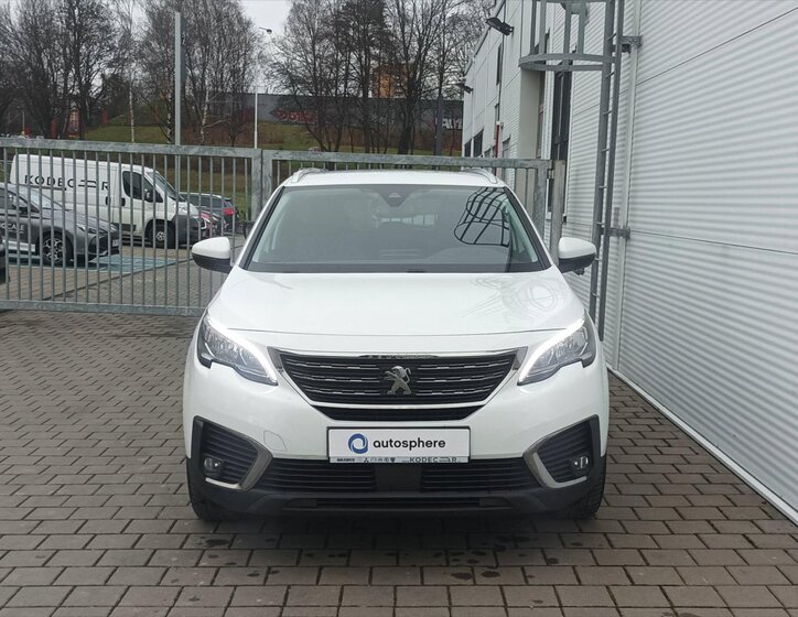 Peugeot 5008 2