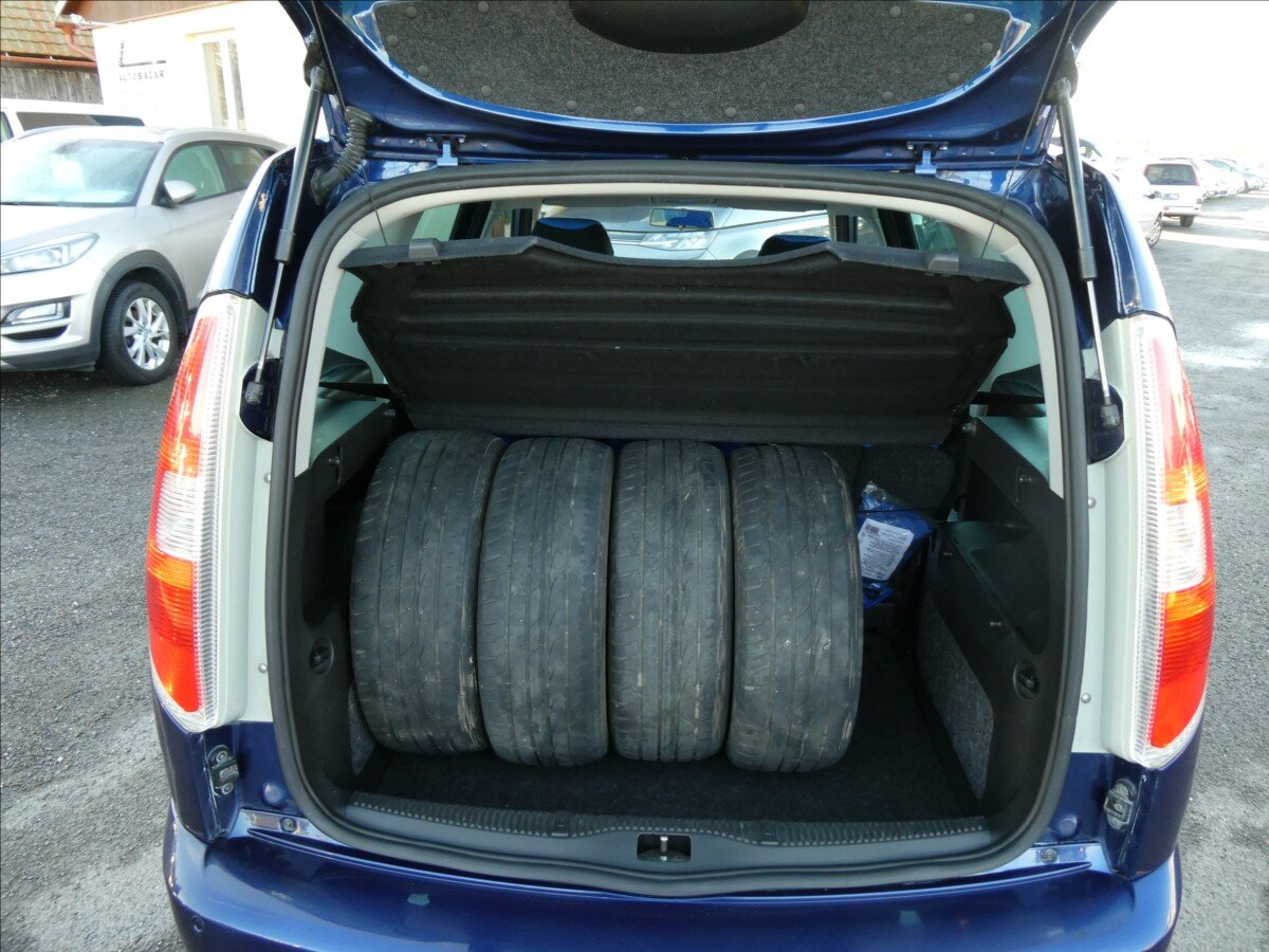 Škoda Roomster MPV 1,2 l 47 kw