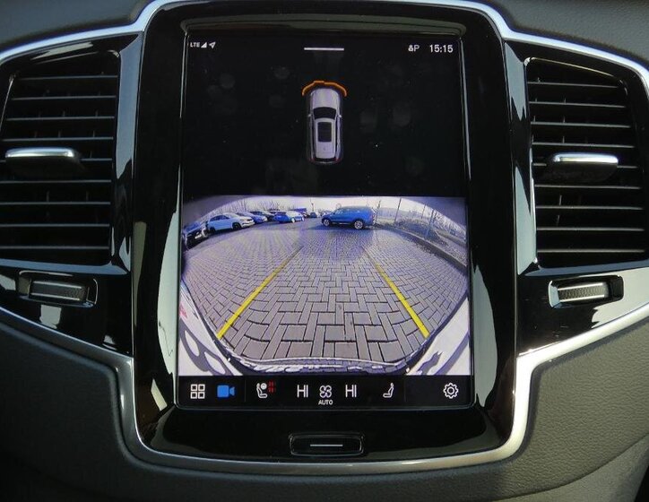 Volvo XC90 SUV / Terénní 2,0 l 173 kw