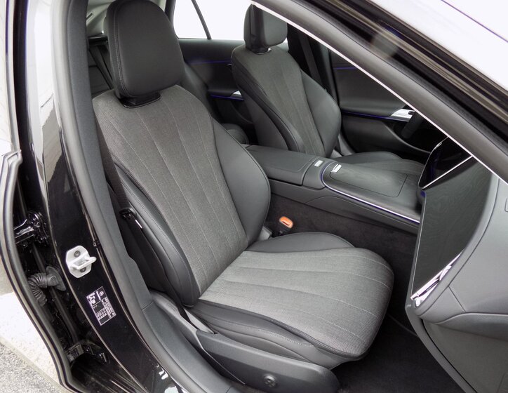 Mercedes-Benz Třídy E 16