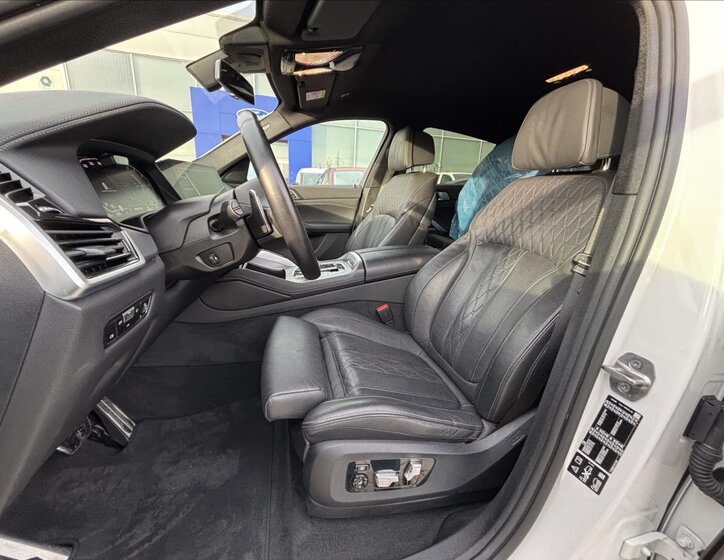 BMW X6 21