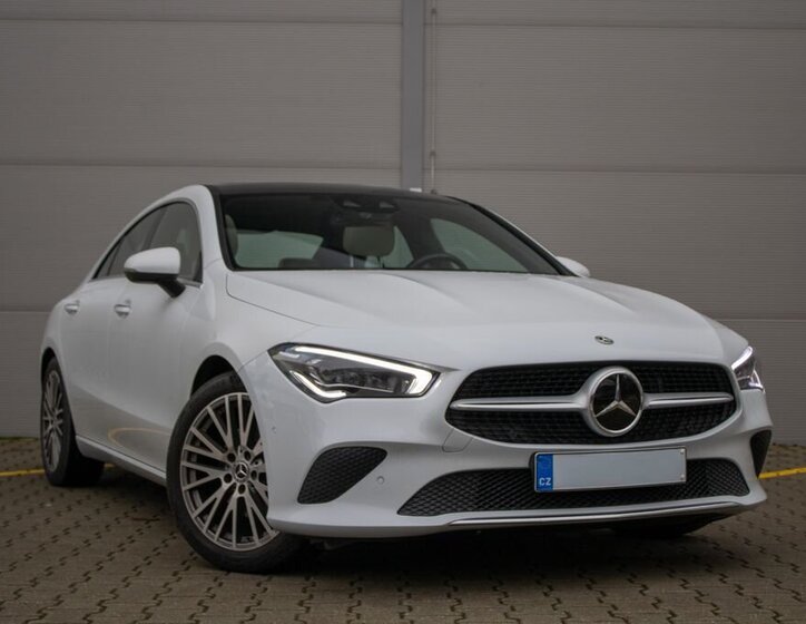 Mercedes-Benz CLA 3