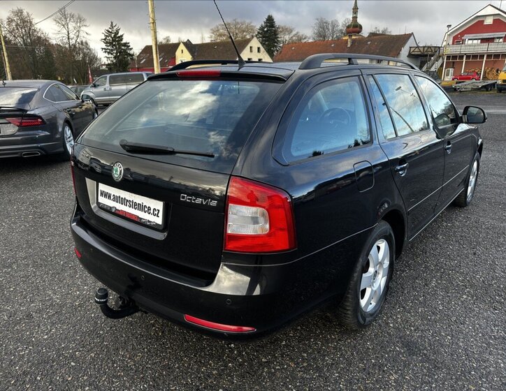 Škoda Octavia Kombi 1,8 l 118 kw