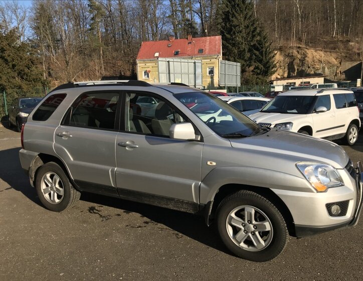 KIA Sportage SUV 2,0 l 104 kw