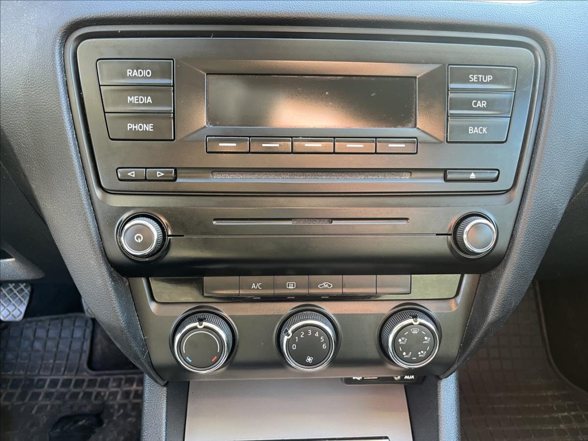 Škoda Octavia Kombi 1,6 l 77 kw