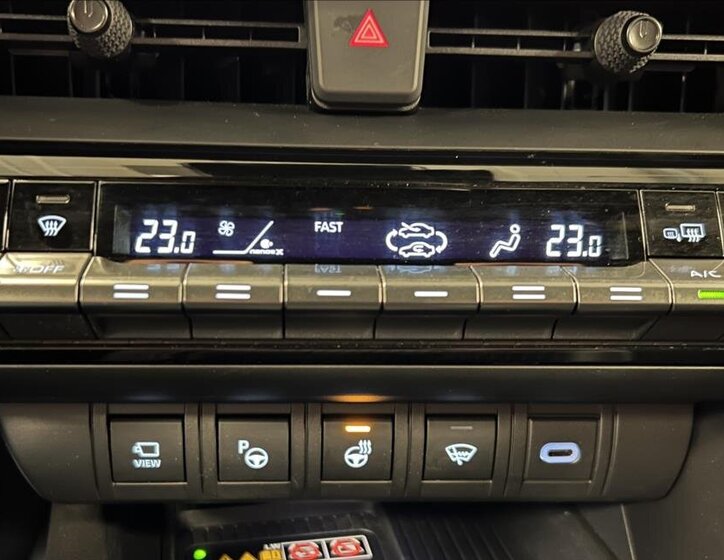 Toyota C-HR Hatchback 2,0 l 112 kw