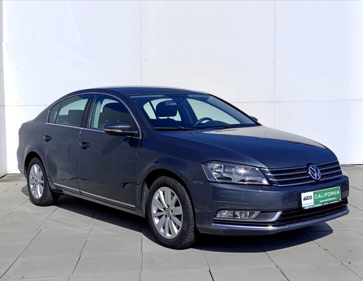 Volkswagen Passat Sedan 1,4 l 110 kw