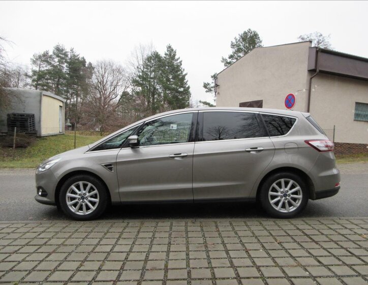 Ford S-MAX Hatchback 2,0 l 132 kw