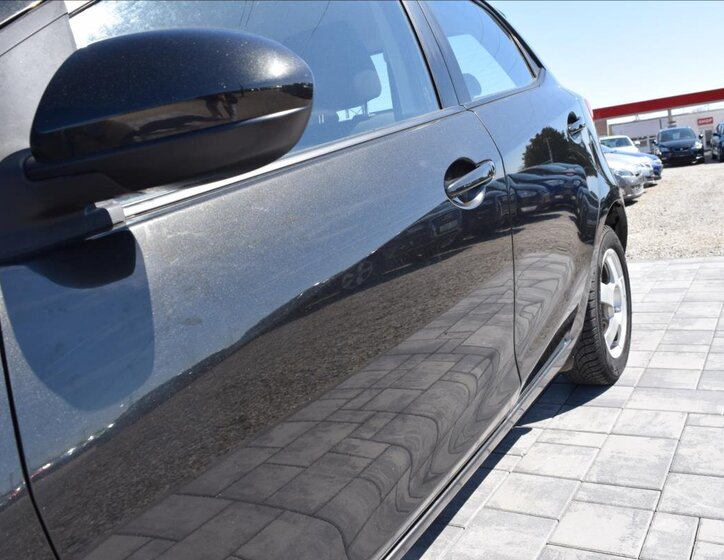 Mazda 2 Hatchback 1,3 l 55 kw