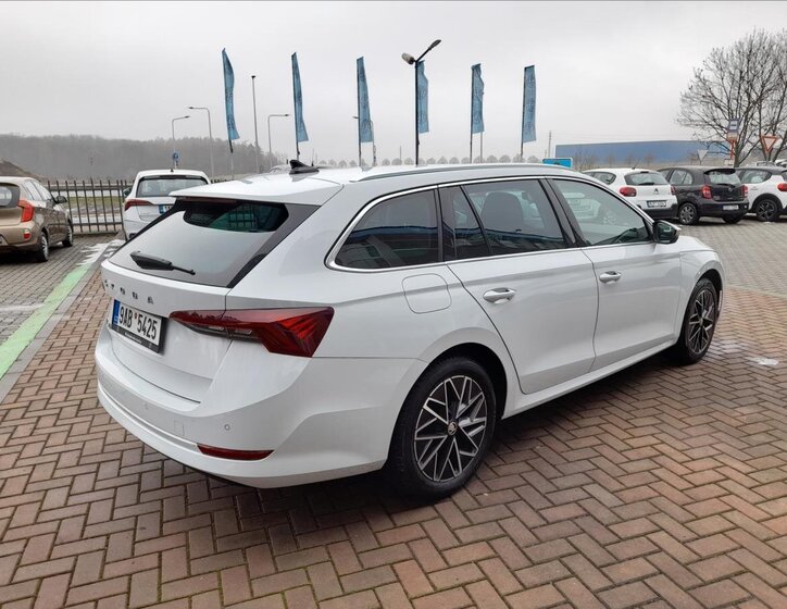 Škoda Octavia Kombi 2,0 l 110 kw