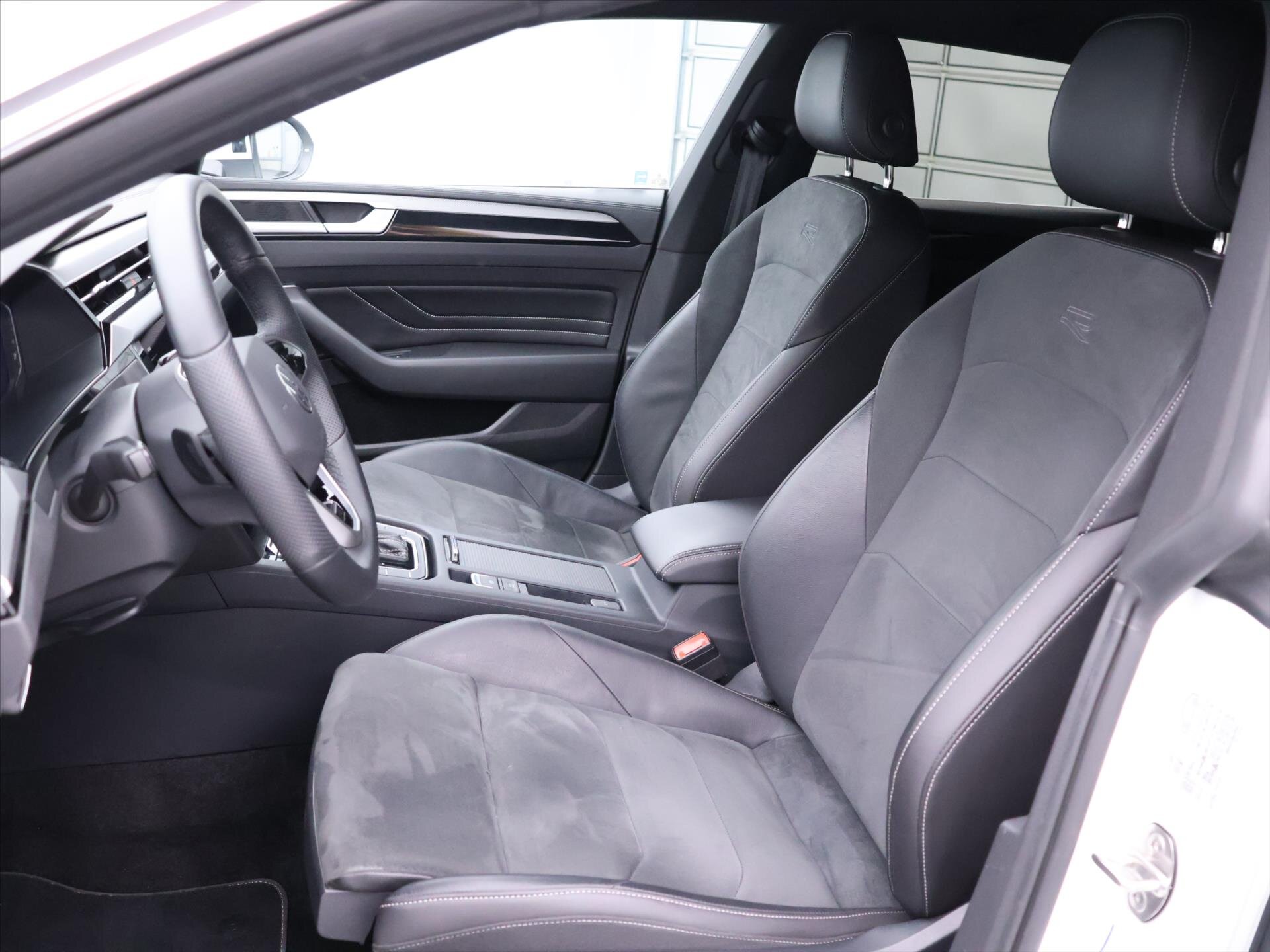 Volkswagen Arteon Kombi 2,0 l 206 kw