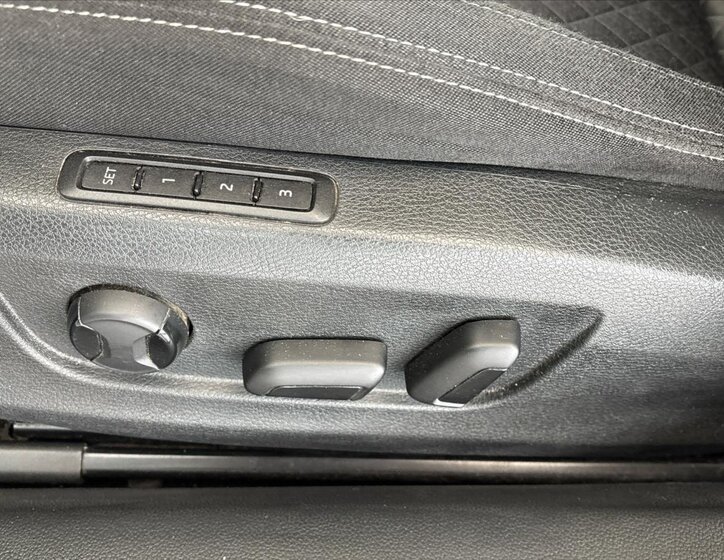 Škoda Superb Liftback 1,4 l 110 kw