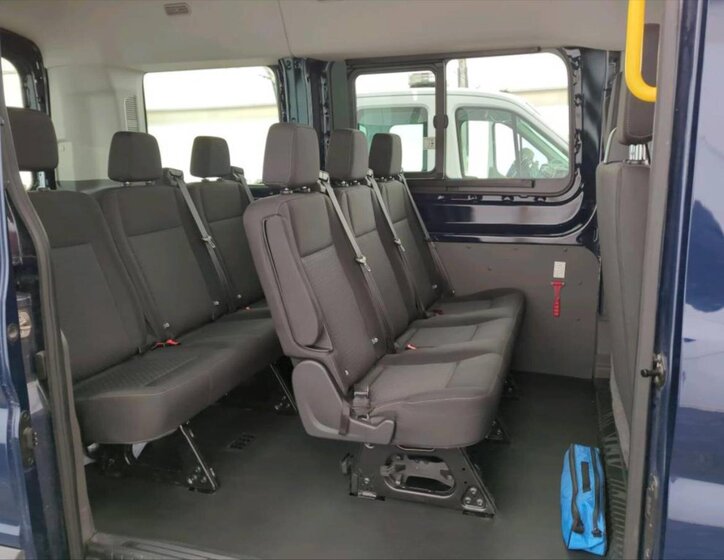 Ford Transit Kombi 2,0 l 96 kw
