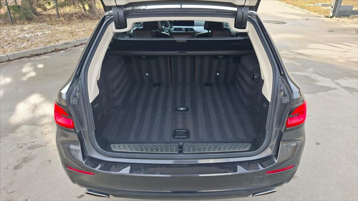 BMW Řada 5 Kombi 2,0 l 140 kw