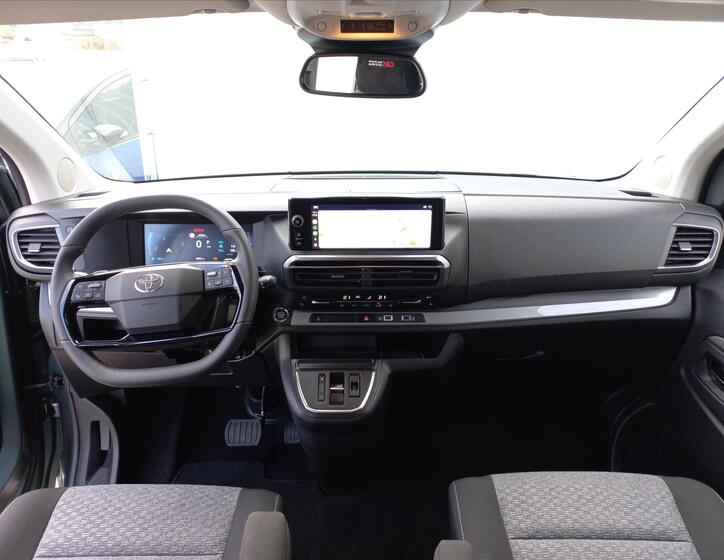 Toyota ProAce Verso 13