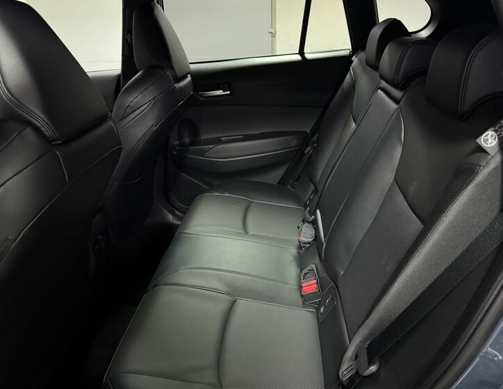 Toyota Corolla Cross 10