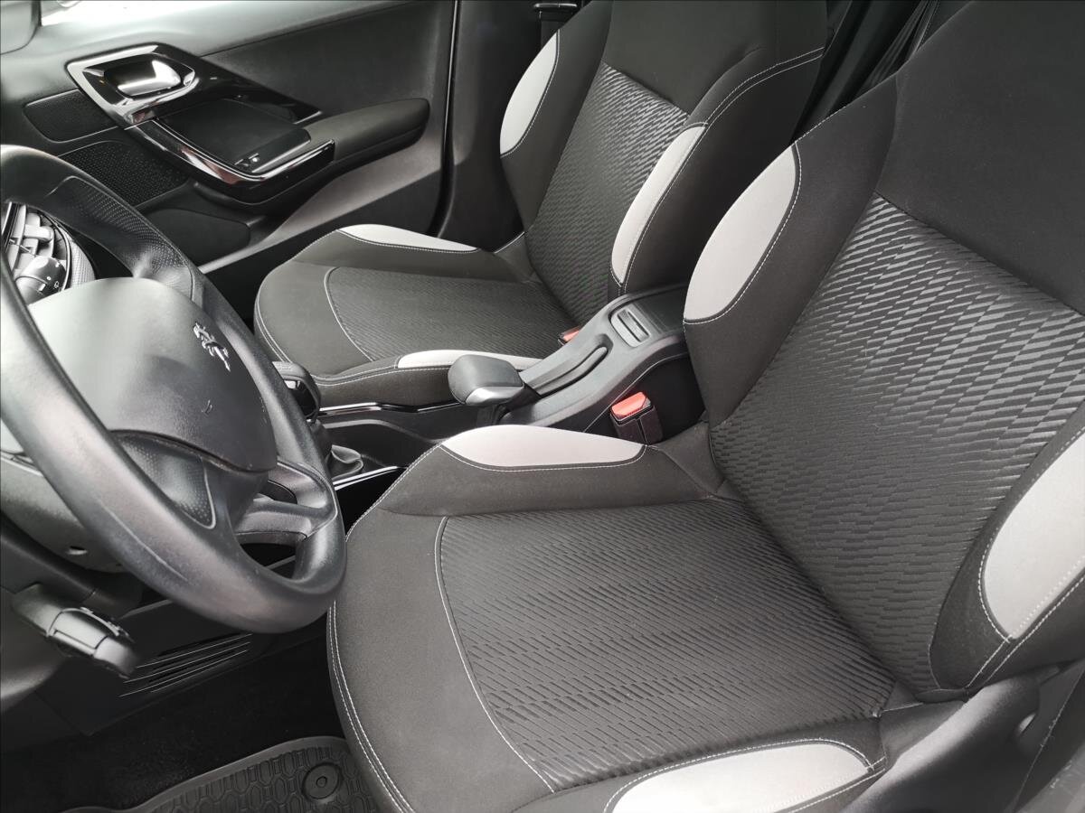 Peugeot 2008 Kombi 1,4 l 50 kw