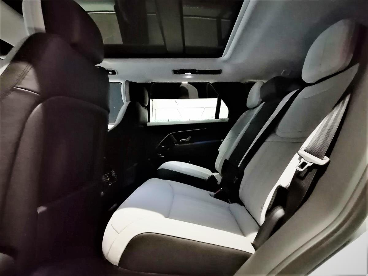 Land Rover Range Rover Sport SUV 3,0 l 221 kw