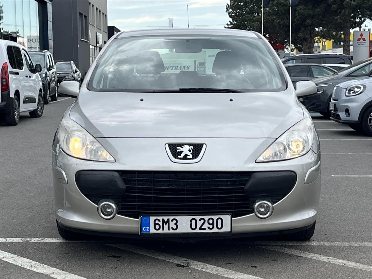 Peugeot 307 Hatchback 1,4 l 65 kw