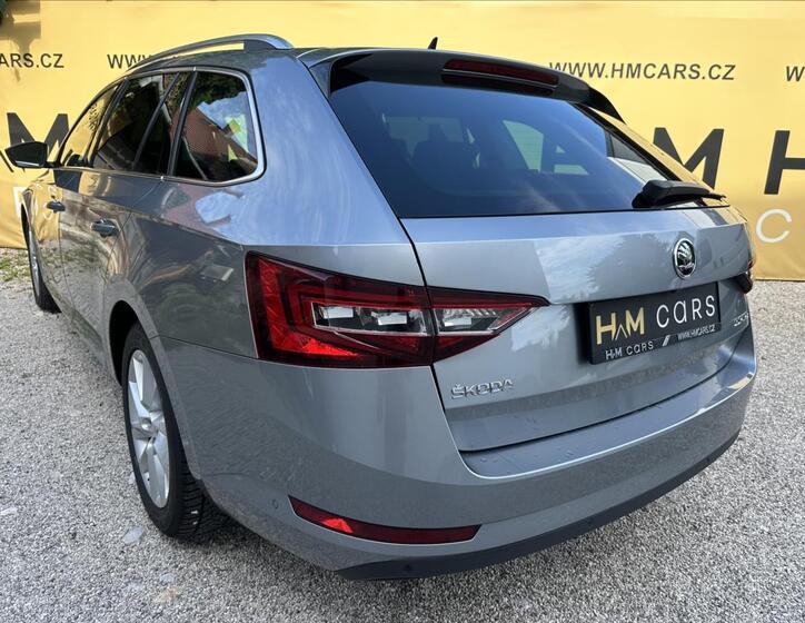 Škoda Superb 4