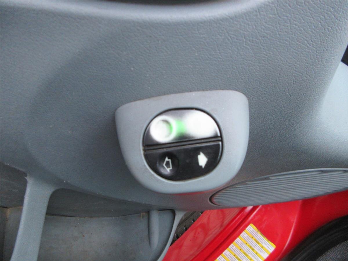 Ford Transit Valník 2,4 l 103 kw