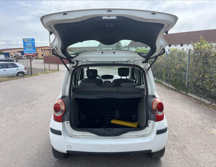 Renault Modus Hatchback 1,4 l 72 kw