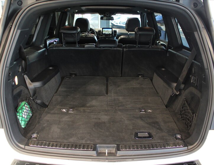 Mercedes-Benz GLS SUV 3,0 l 190 kw