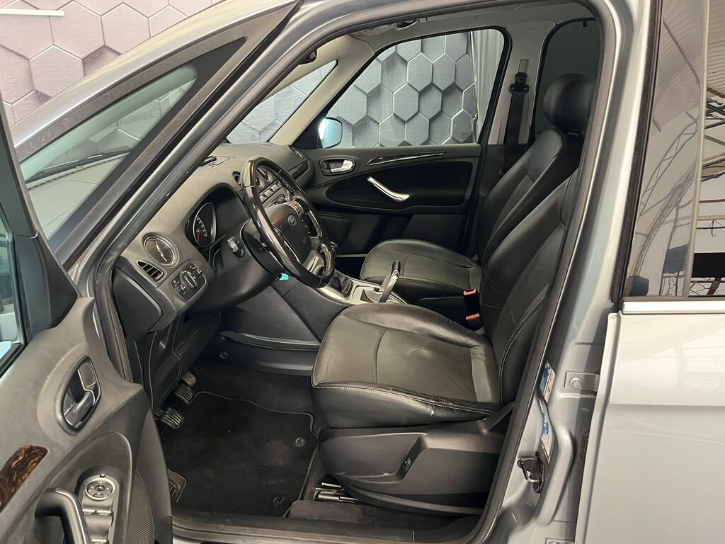 Ford Galaxy MPV 2,0 l 103 kw