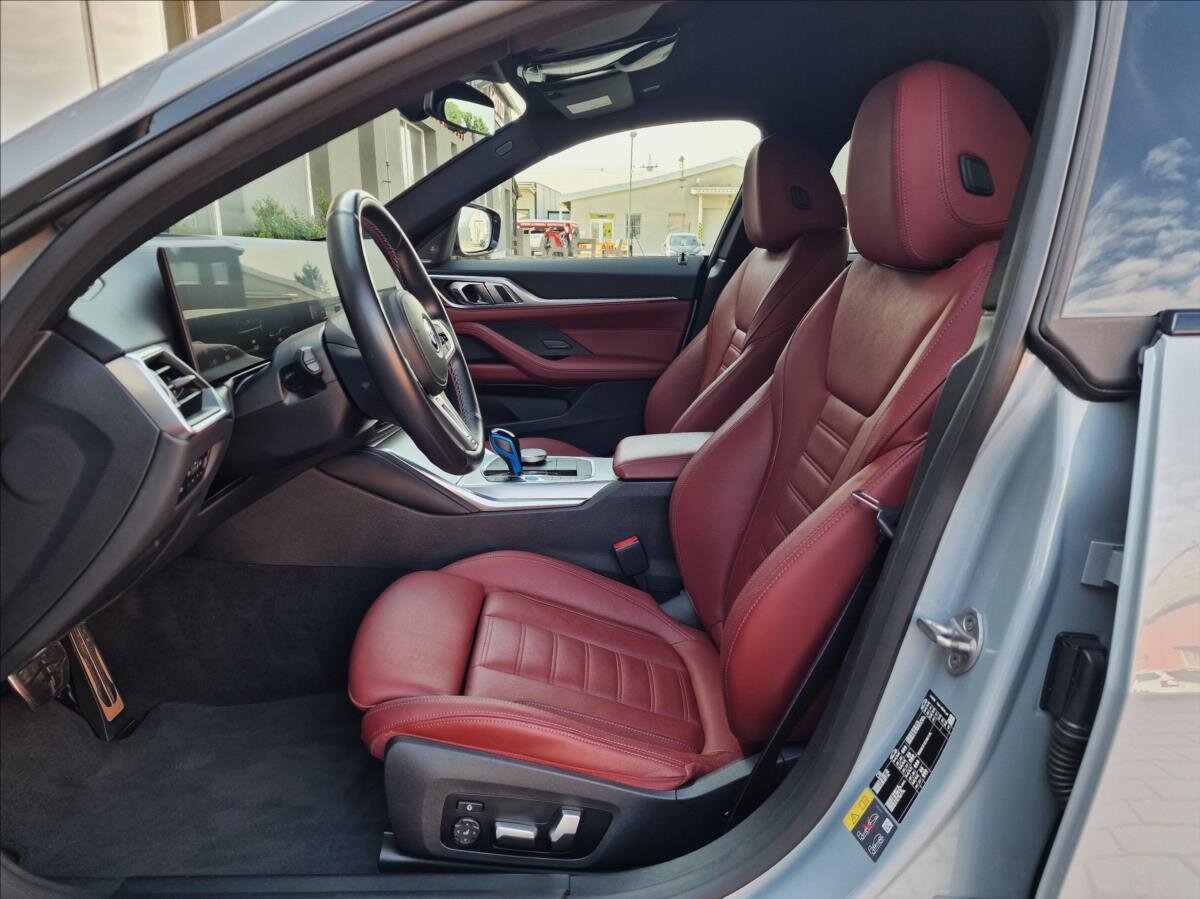 BMW i4 Sedan / Limuzína 0,0 400 kw