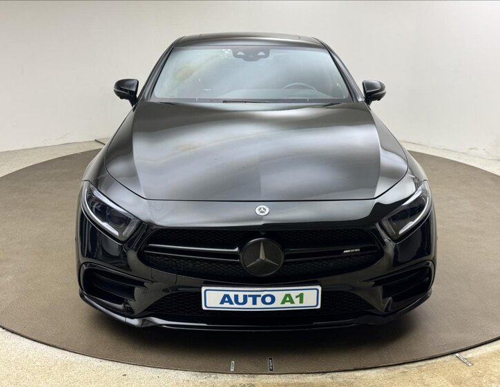 Mercedes-Benz CLS Sedan / Limuzína 3,0 l 320 kw