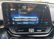 Toyota C-HR SUV / Terénní 1,8 l 72 kw