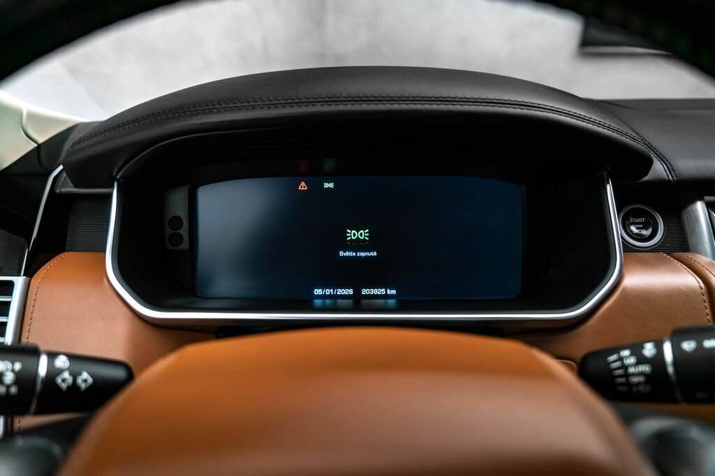 Land Rover Range Rover SUV 4,4 l 250 kw