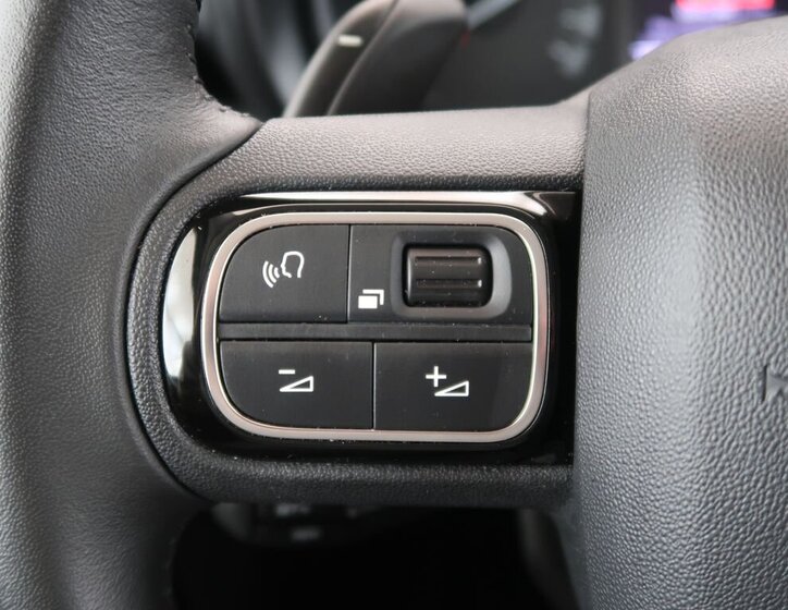 Toyota ProAce Kombi 1,5 l 96 kw