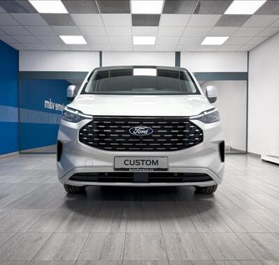 Ford Tourneo Custom 2