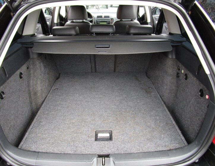 Škoda Octavia Kombi 2,0 l 103 kw