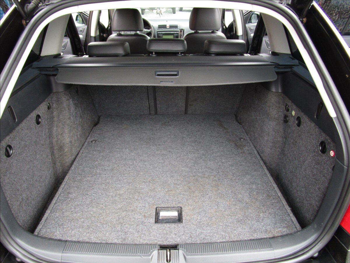 Škoda Octavia Kombi 2,0 l 103 kw