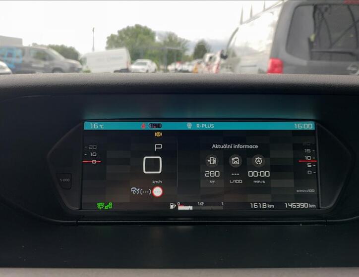 Citroën C4 SpaceTourer 8