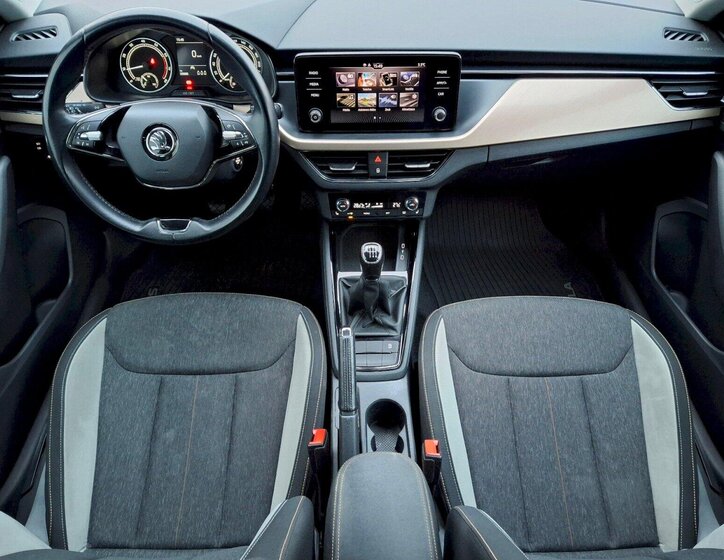 Škoda Scala Hatchback 1,5 l 110 kw