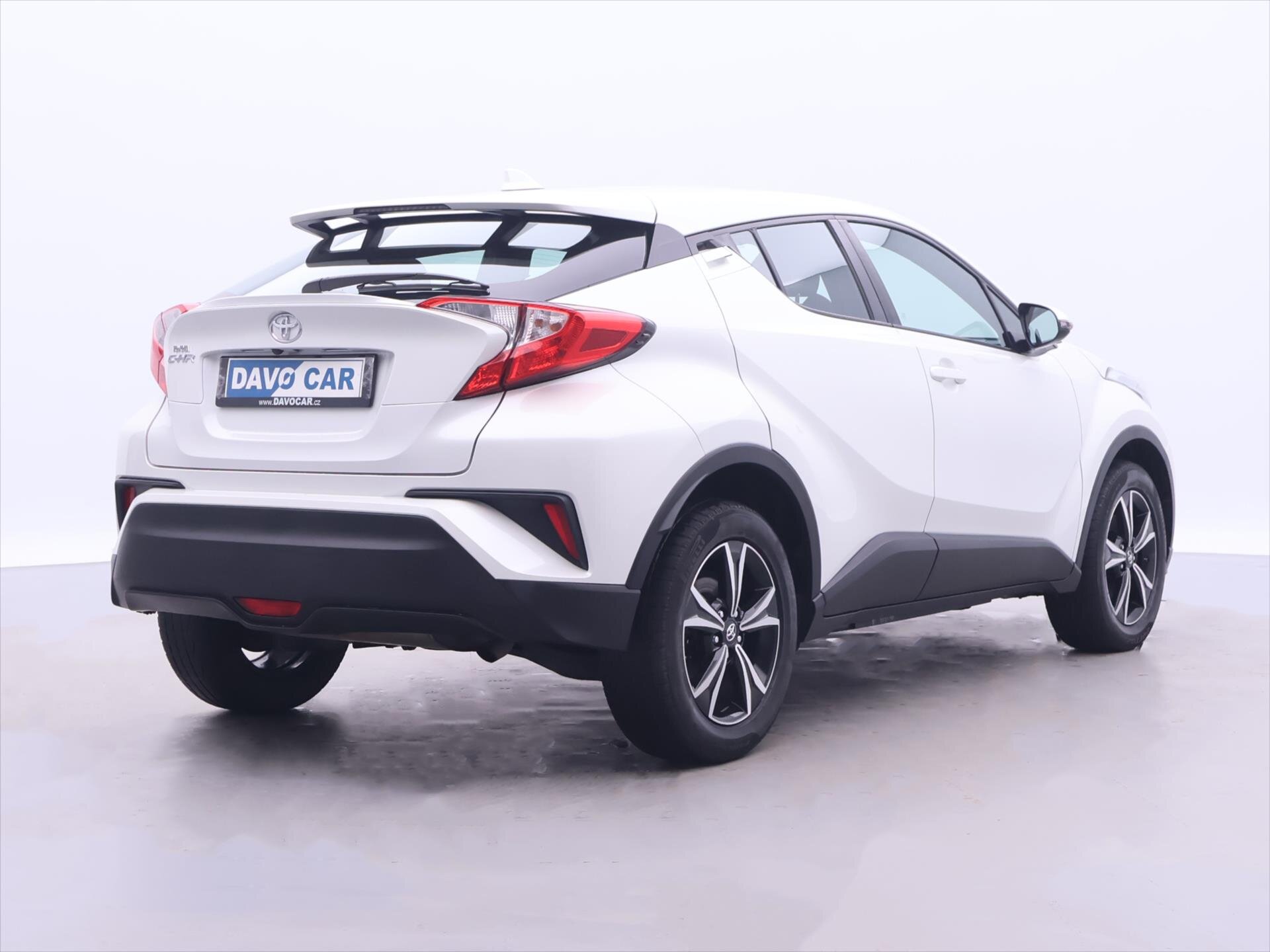 Toyota C-HR SUV 1,2 l 85 kw