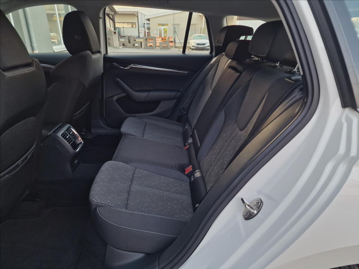 Škoda Octavia Kombi 1,5 l 110 kw