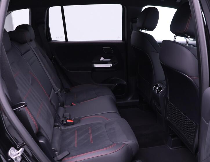 Mercedes-Benz GLB 50