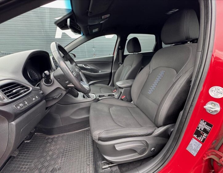 Hyundai i30 Kombi 1,4 l 103 kw