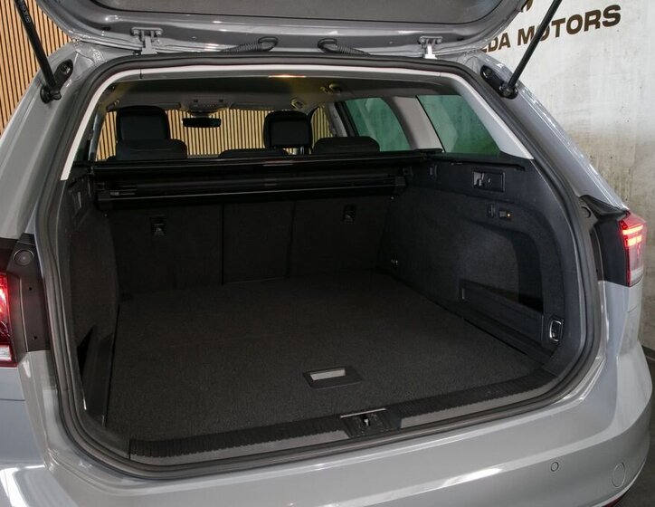 Volkswagen Passat Kombi 2,0 l 110 kw