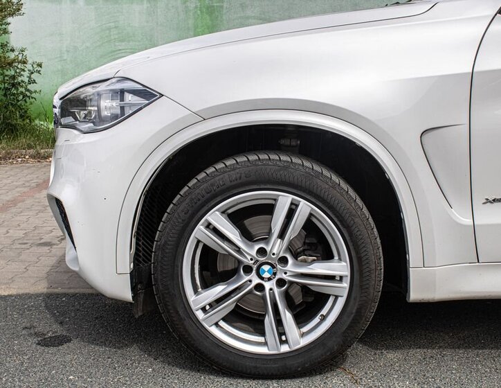 BMW X5 SUV / Terénní 3,0 l 190 kw
