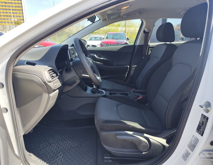 Hyundai i30 Hatchback 1,5 l 81 kw