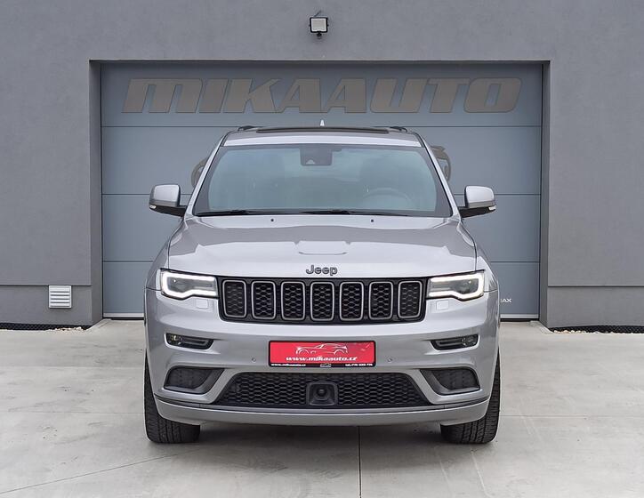 Jeep Grand Cherokee 2