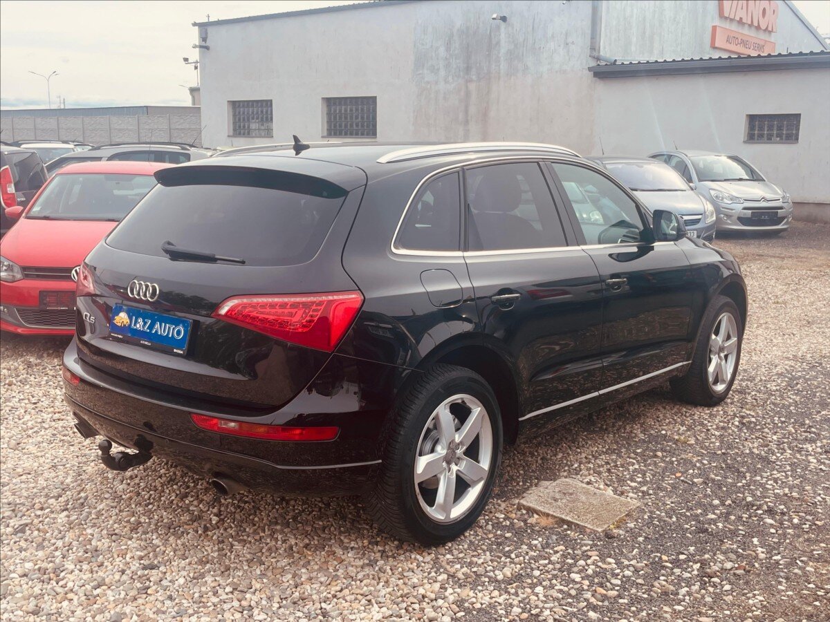 Audi Q5 SUV / Terénní 2,0 l 155 kw