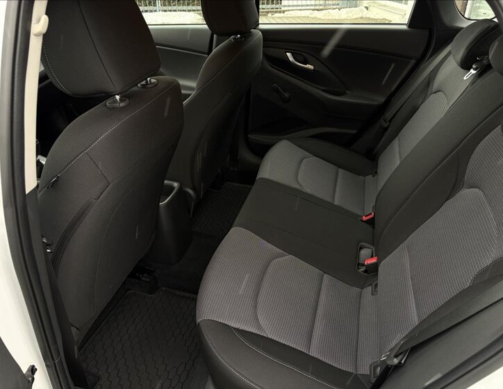 Hyundai i30 Hatchback 1,5 l 80 kw