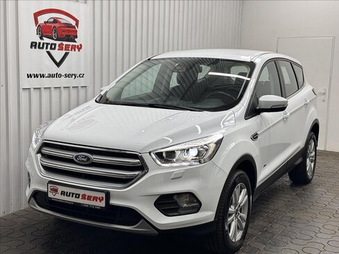 Ford Kuga SUV / Terénní 1,5 l 129 kw