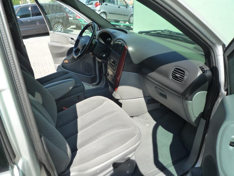Chrysler Voyager MPV 2,8 l 110 kw